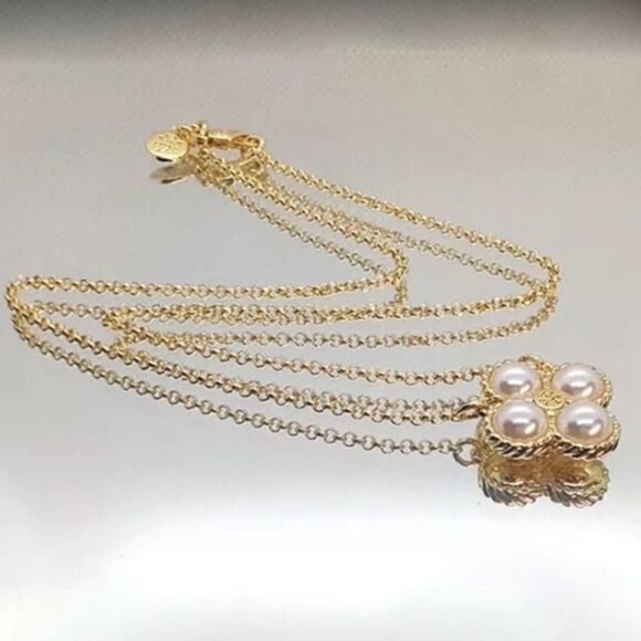New Tory Burch Gold , Four Pearl Clover 18 in. Necklace - Picture 5 of 7
